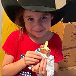 Meet your Posher, Sandra